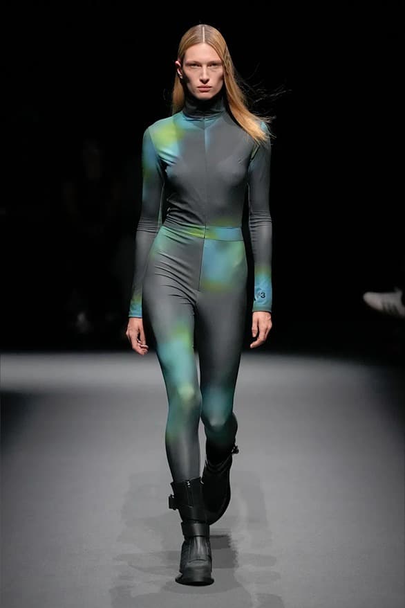 Y-3 2025 春夏系列大秀登場