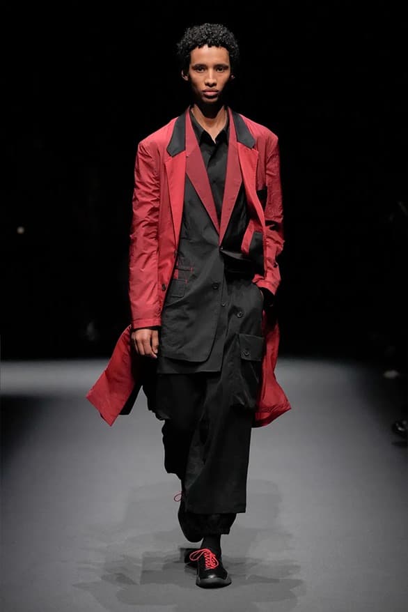 Y-3 2025 春夏系列大秀登場