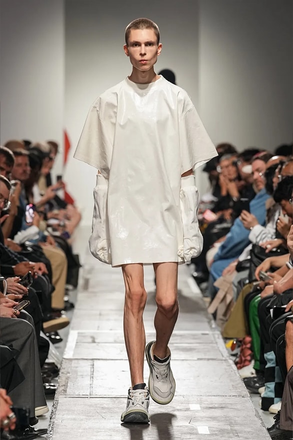 Hed Mayner 發佈 2025 春夏系列大秀