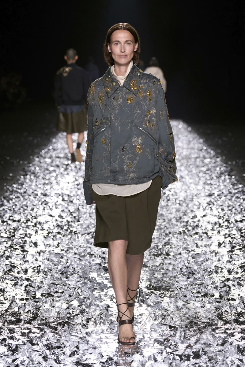 Dries Van Noten 发布 2025 春夏男装系列