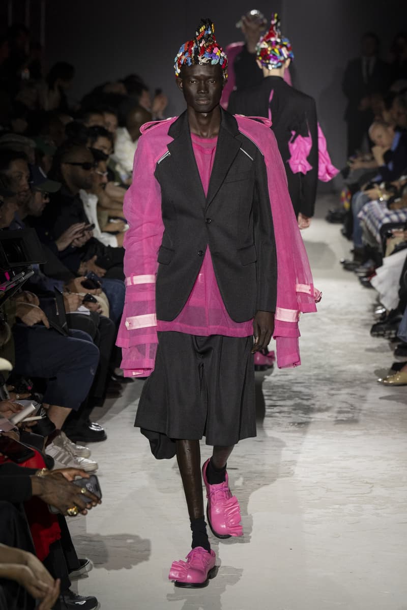 COMME des GARÇONS HOMME PLUS 2025 春夏系列大秀「The Hope of Light」登場