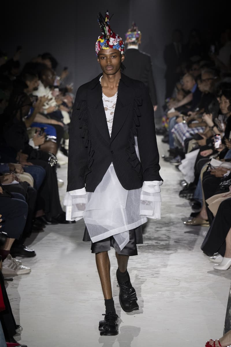 COMME des GARÇONS HOMME PLUS 2025 春夏系列大秀「The Hope of Light」登場