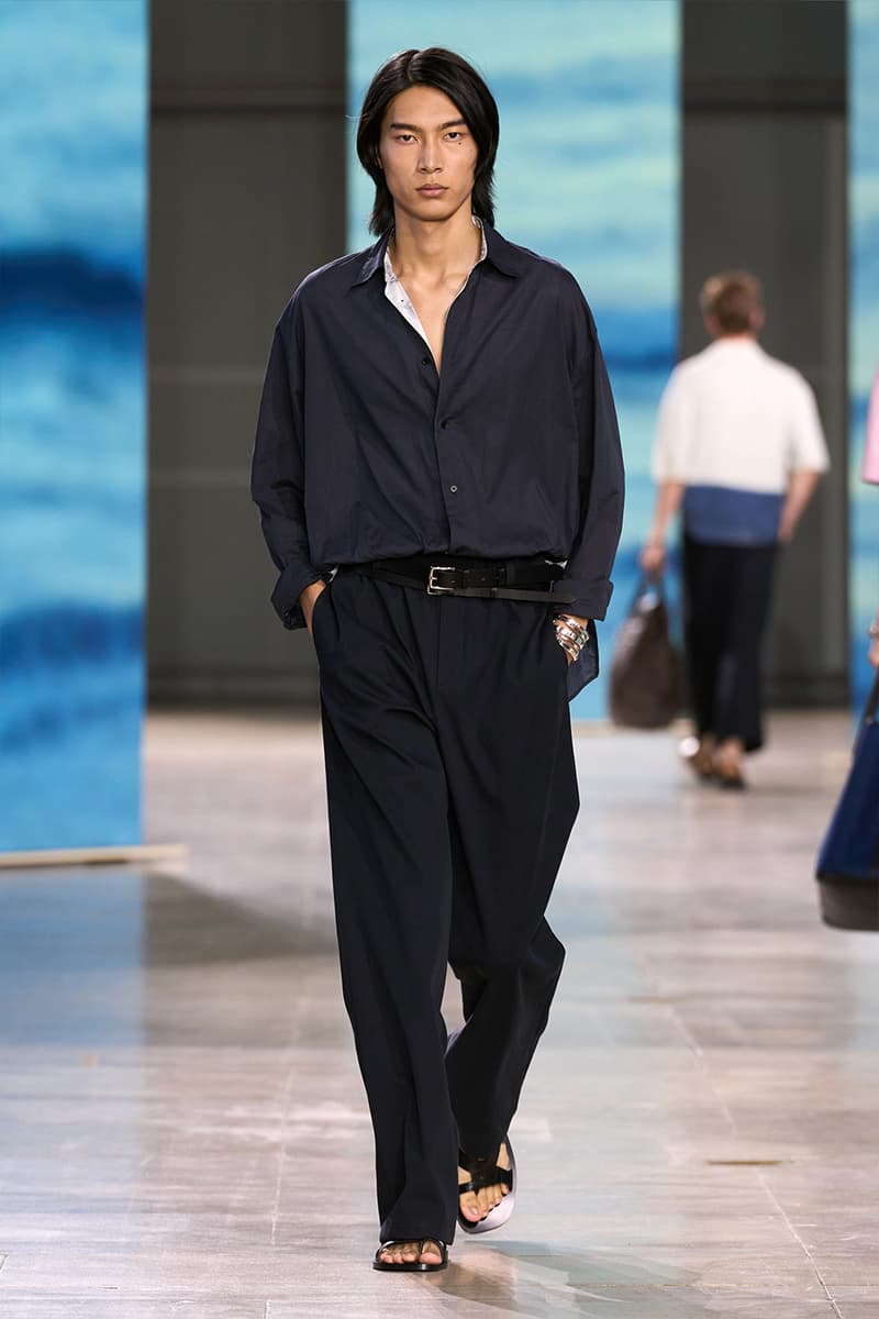 Hermès 發佈 2025 春夏系列大秀