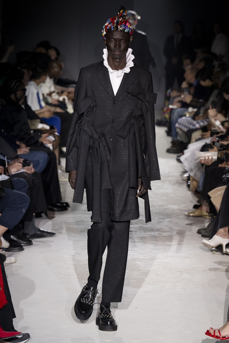 COMME des GARÇONS HOMME PLUS 2025 春夏系列大秀「The Hope of Light」登場