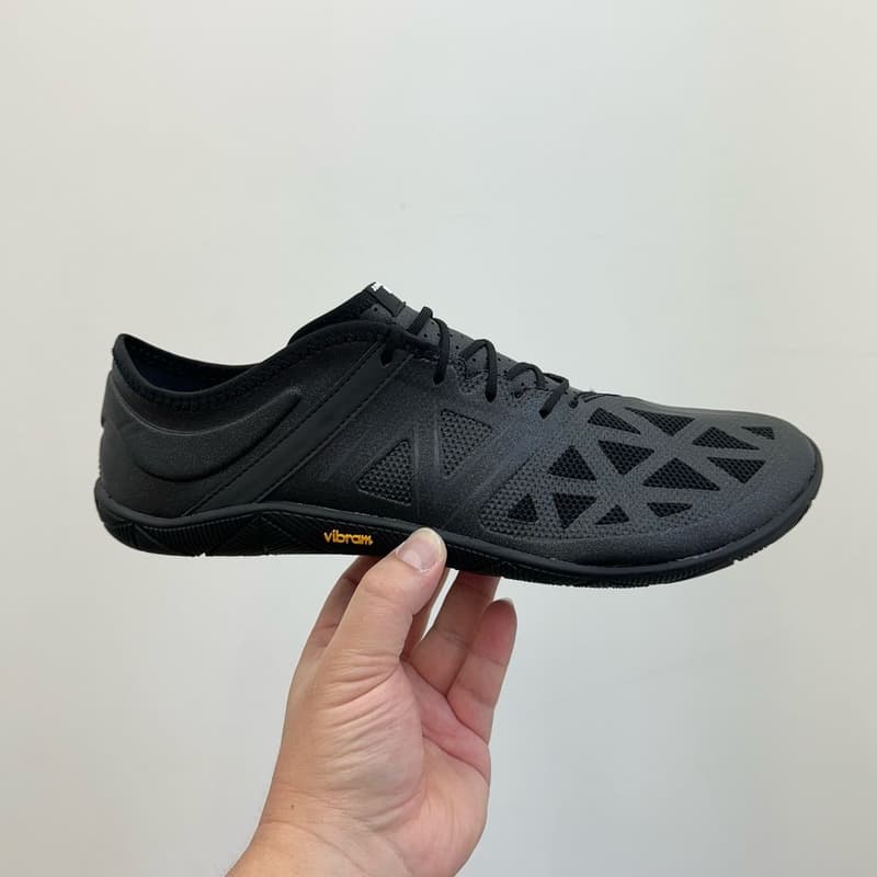 Junya Watanabe MAN x New Balance MINIMUS UX200L 最新聯名鞋款率先亮相
