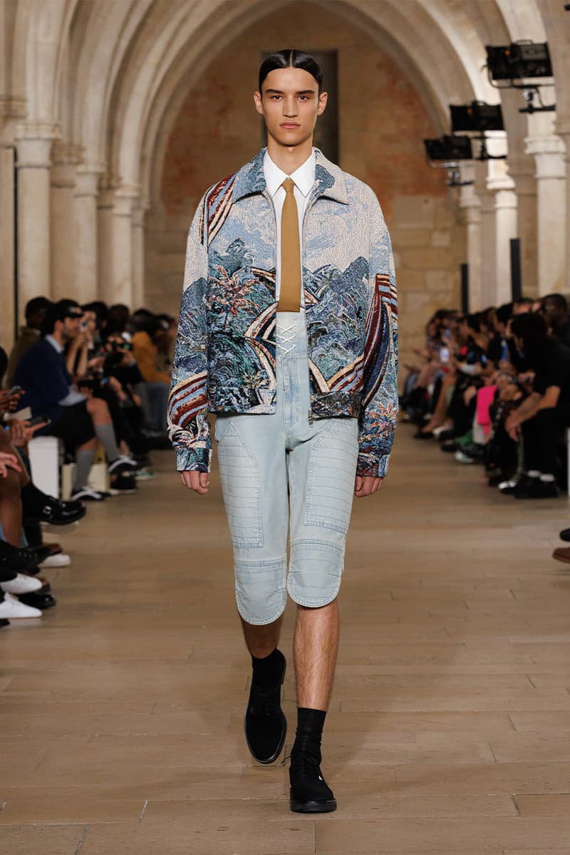 WOOYOUNGMI 發佈 2025 春夏系列大秀