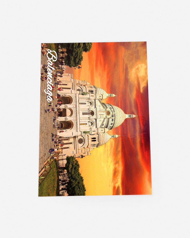 Balenciaga 全新紀念品系列「Souvenir Shop」發佈