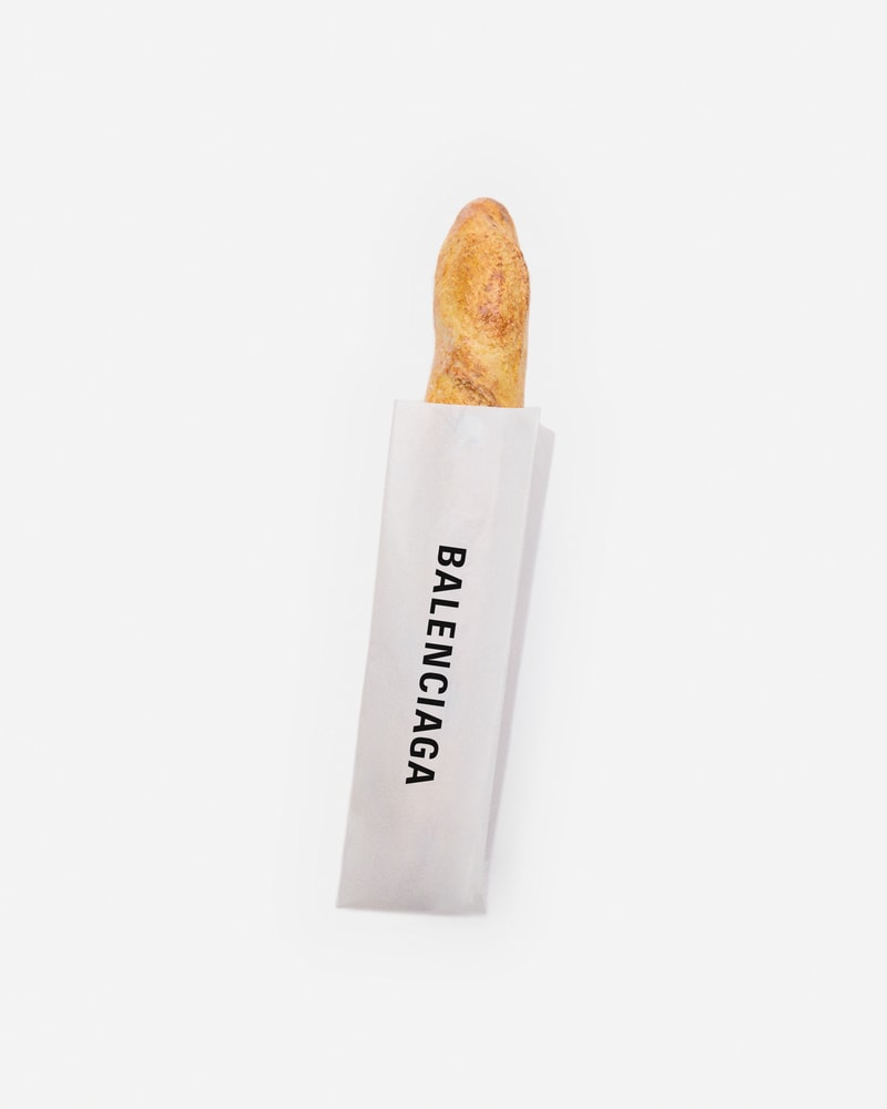 Balenciaga 全新紀念品系列「Souvenir Shop」發佈