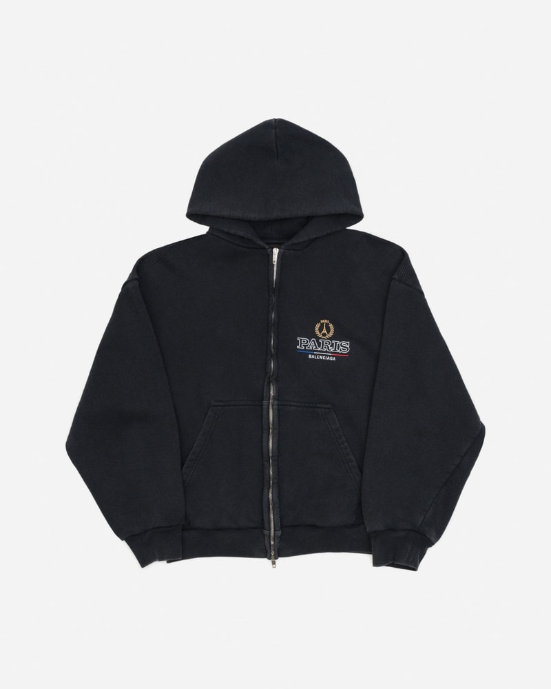 Balenciaga 全新紀念品系列「Souvenir Shop」發佈