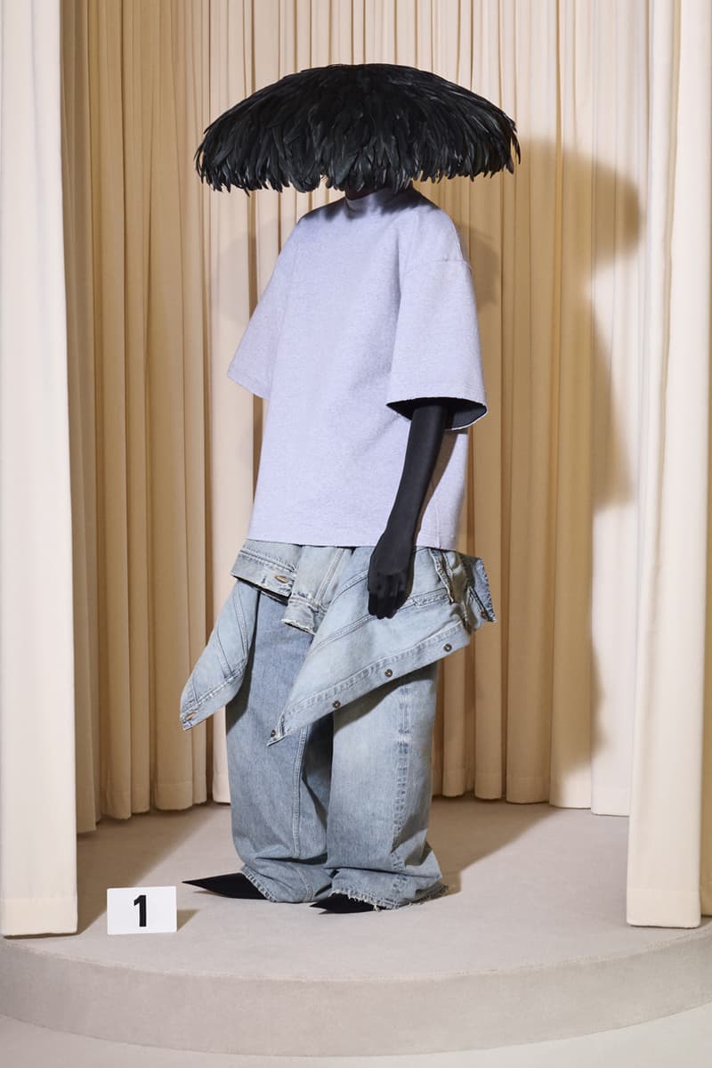 Balenciaga 發佈第 53 季高級訂製時裝大秀