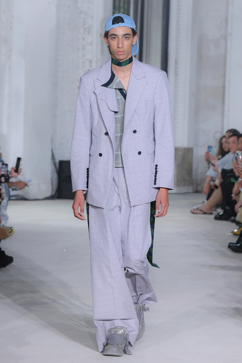 M A S U 2025 春夏系列大秀「Garayish Tale」登場