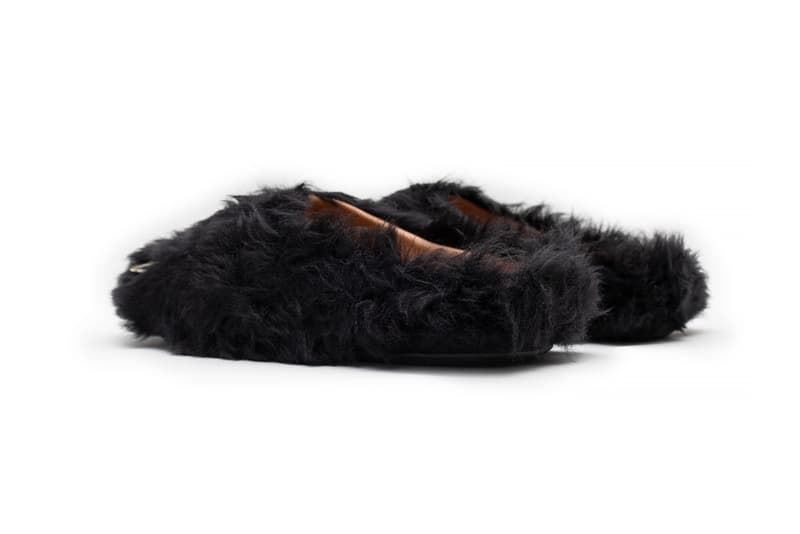 Bravest Studios 推出酷似「黑熊」腳掌外型穆勒鞋