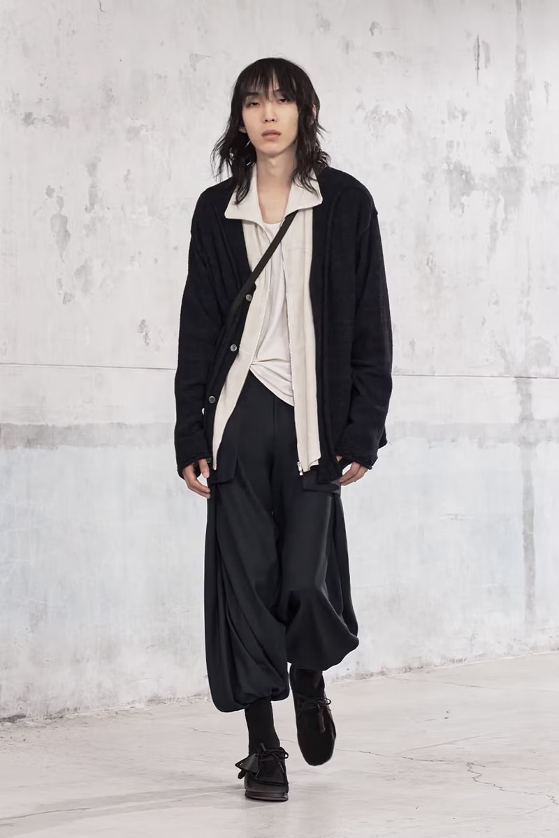 JiyongKim 發佈 2025 春夏系列