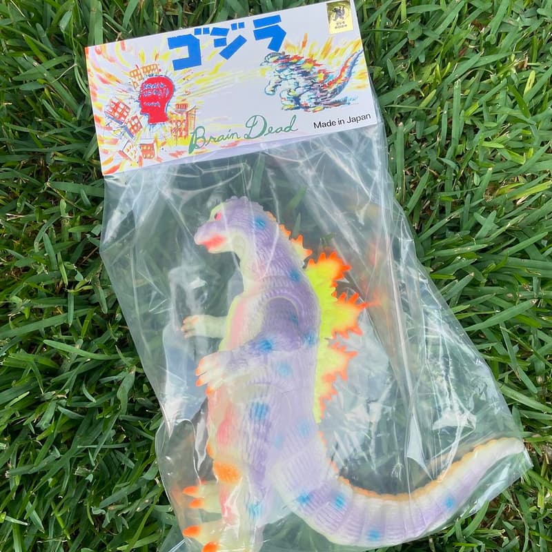 Brain Dead 攜手東寶 Godzilla 打造最新夜光軟膠模型