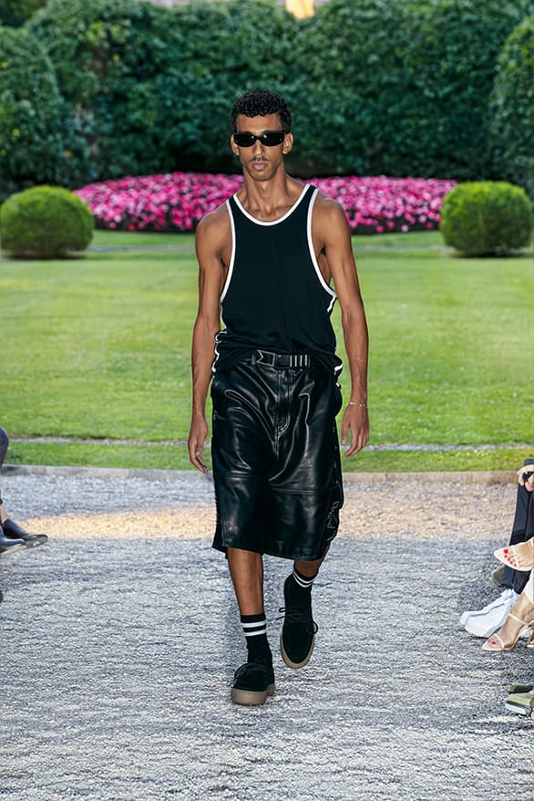 RHUDE 發佈 2025 春夏系列大秀