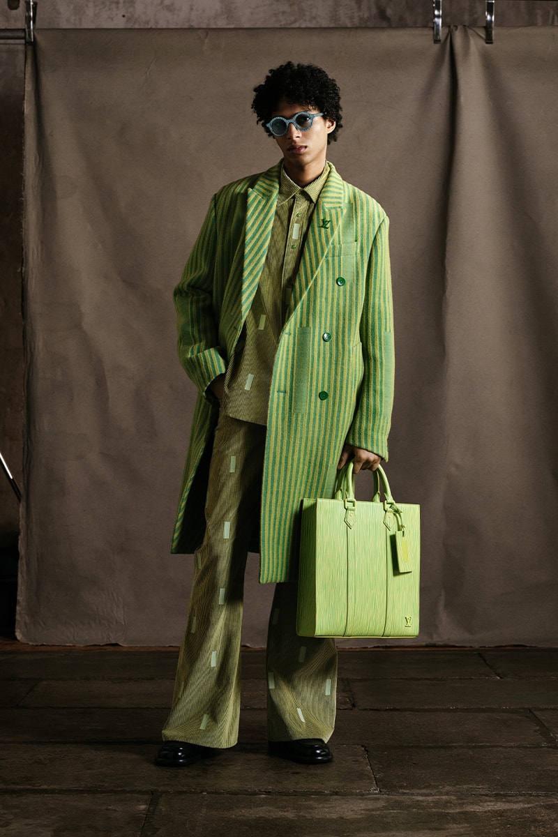 Louis Vuitton 创意总监 Pharrell Williams 释出其首次设计的秋冬男装系列单品