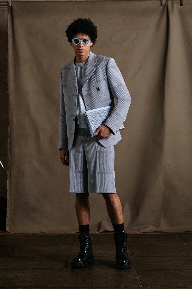 Louis Vuitton 创意总监 Pharrell Williams 释出其首次设计的秋冬男装系列单品