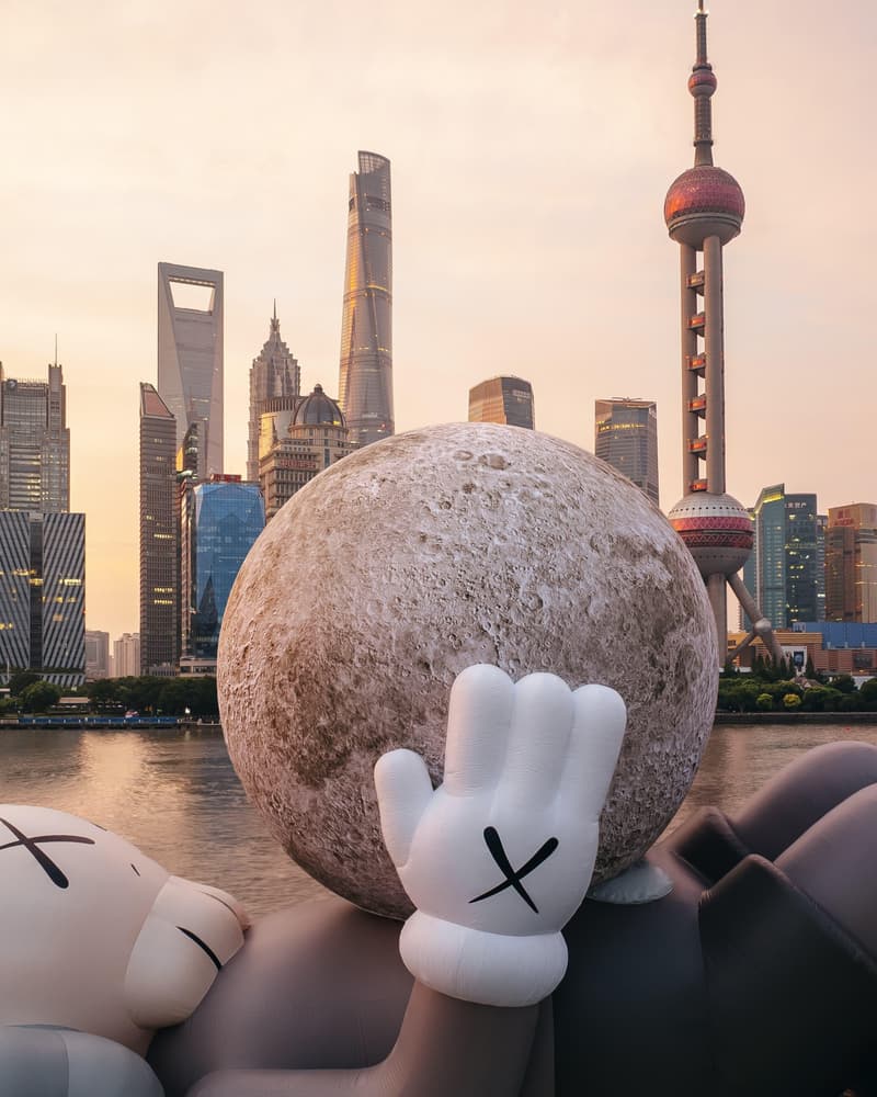 KAWS 与 AllRightsReserved 呈献《KAWS:HOLIDAY》上海站
