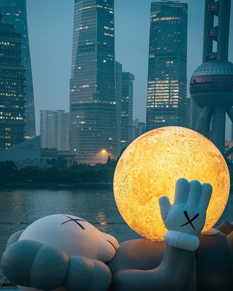 KAWS 与 AllRightsReserved 呈献《KAWS:HOLIDAY》上海站