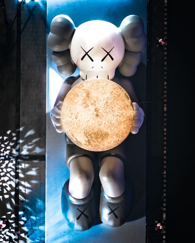 KAWS 与 AllRightsReserved 呈献《KAWS:HOLIDAY》上海站