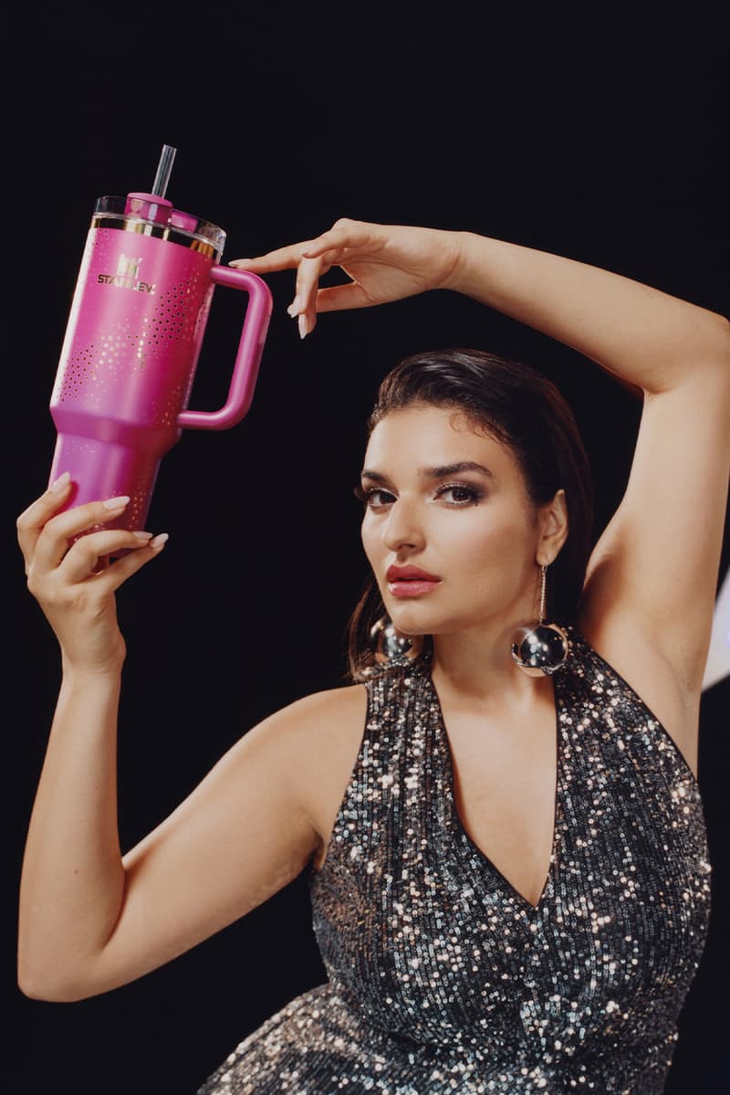 Stanley 携手 Barbie 推出全新联名系列