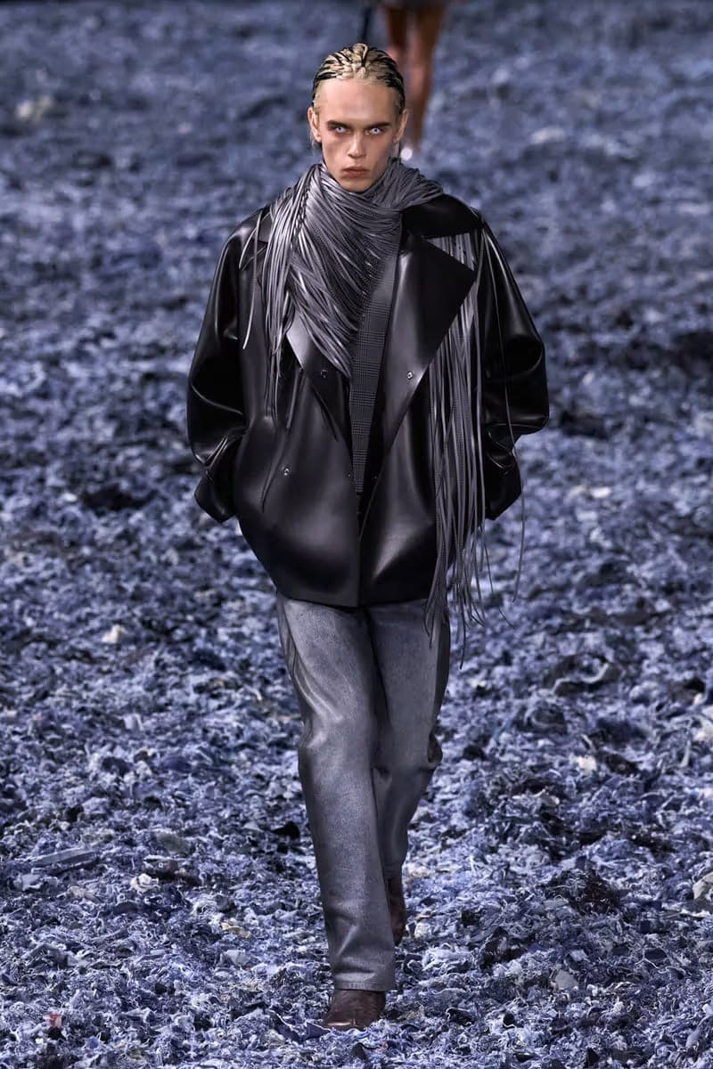 Glenn Martens 执掌 Diesel 2025 春夏系列大秀登场