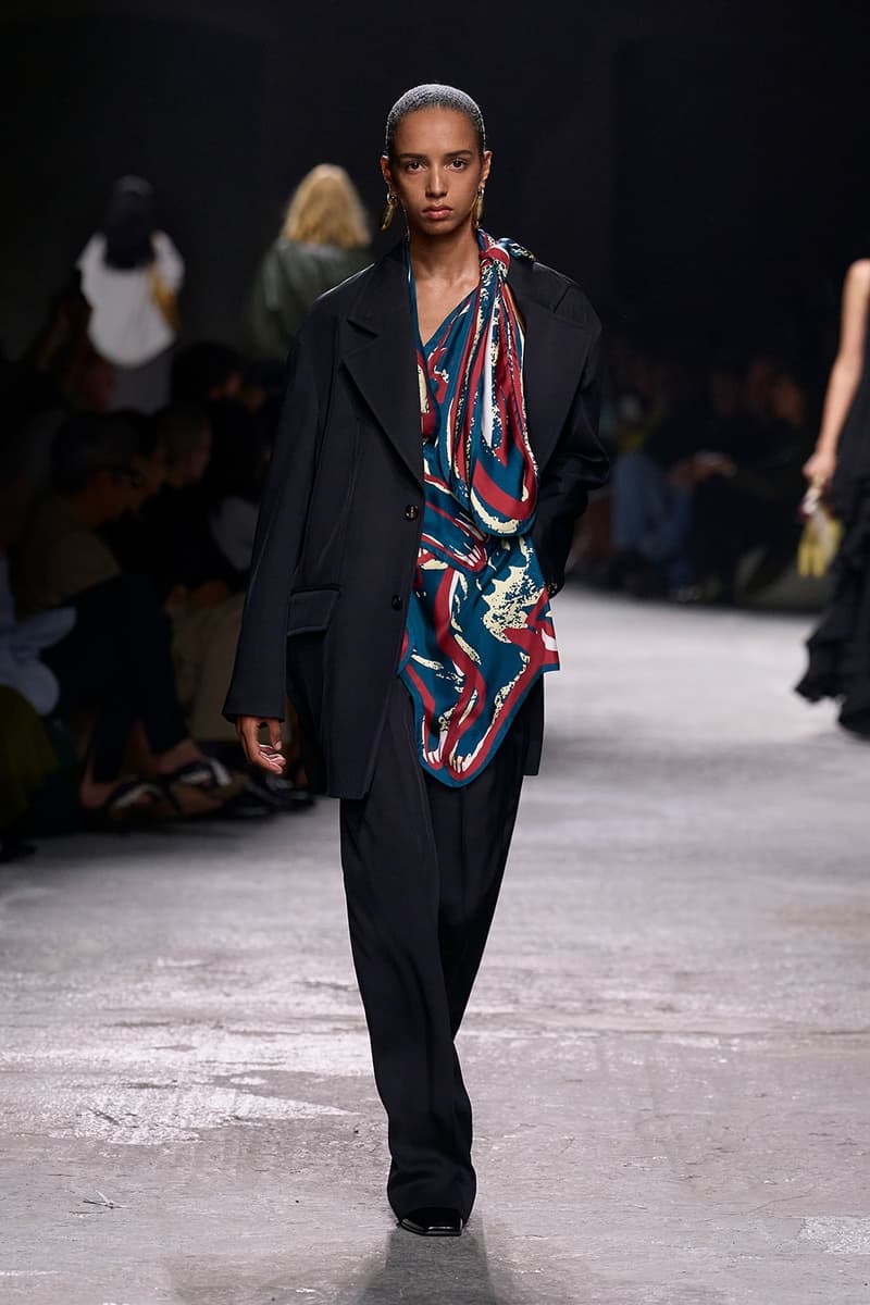 Bottega Veneta 2025 春夏系列大秀登场