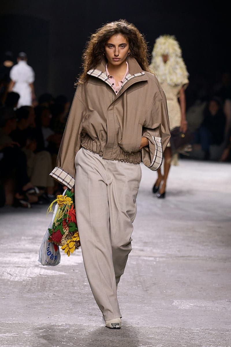 Bottega Veneta 2025 春夏系列大秀登场