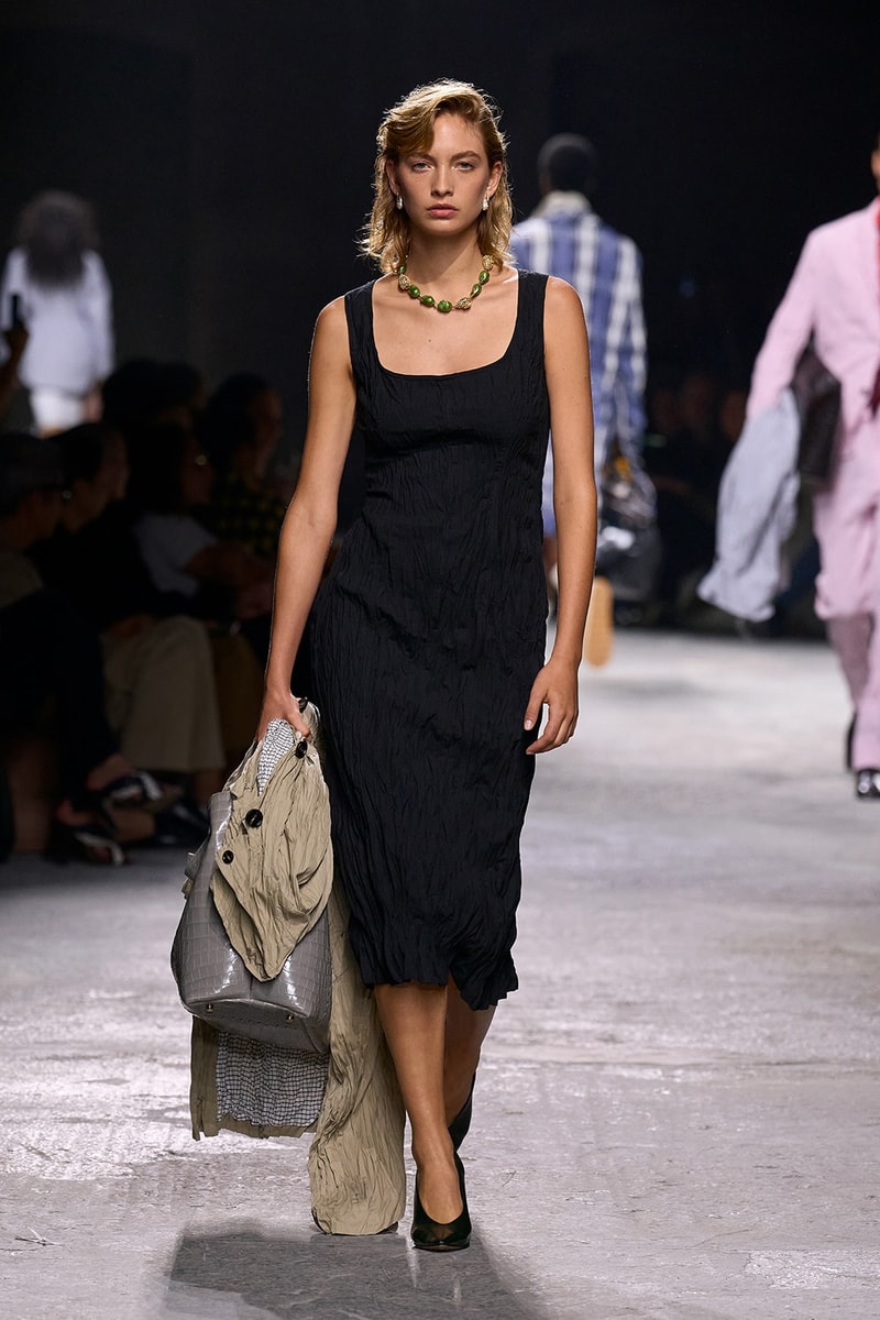 Bottega Veneta 2025 春夏系列大秀登场