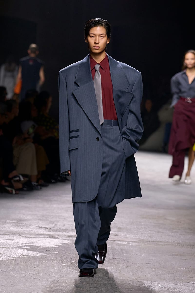 Bottega Veneta 2025 春夏系列大秀登场