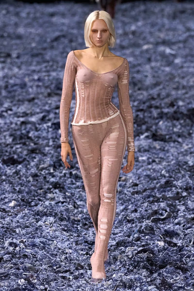 Glenn Martens 执掌 Diesel 2025 春夏系列大秀登场