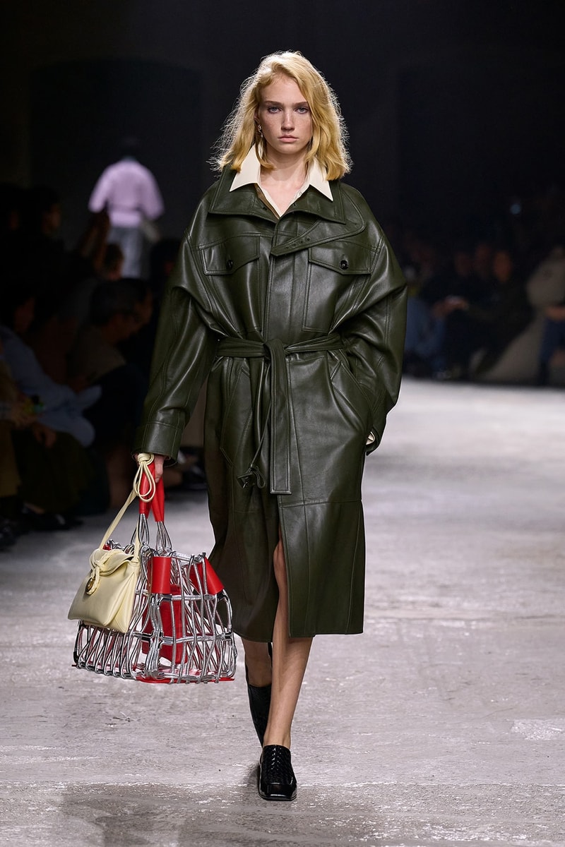 Bottega Veneta 2025 春夏系列大秀登场