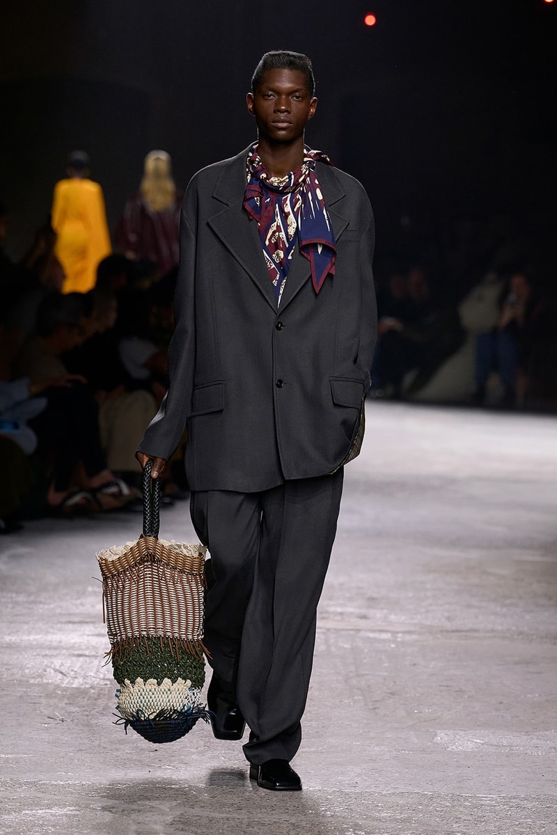 Bottega Veneta 2025 春夏系列大秀登场
