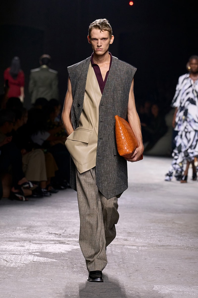 Bottega Veneta 2025 春夏系列大秀登场