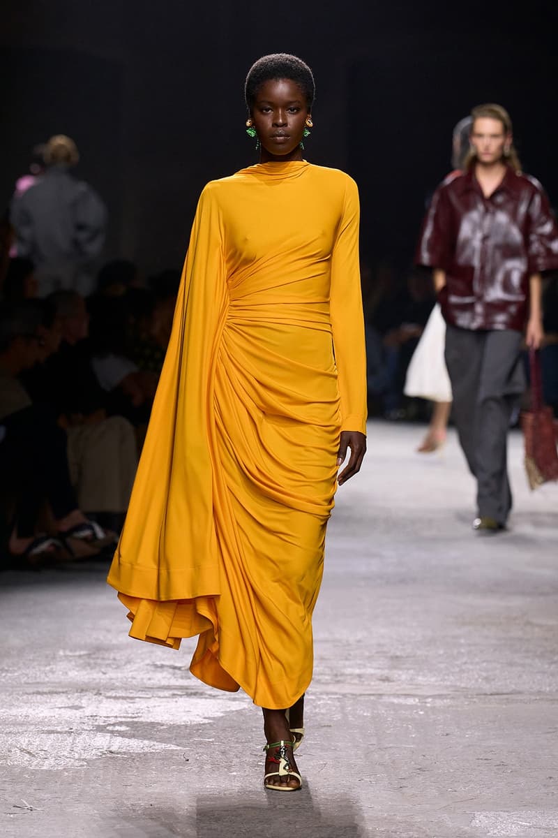 Bottega Veneta 2025 春夏系列大秀登场