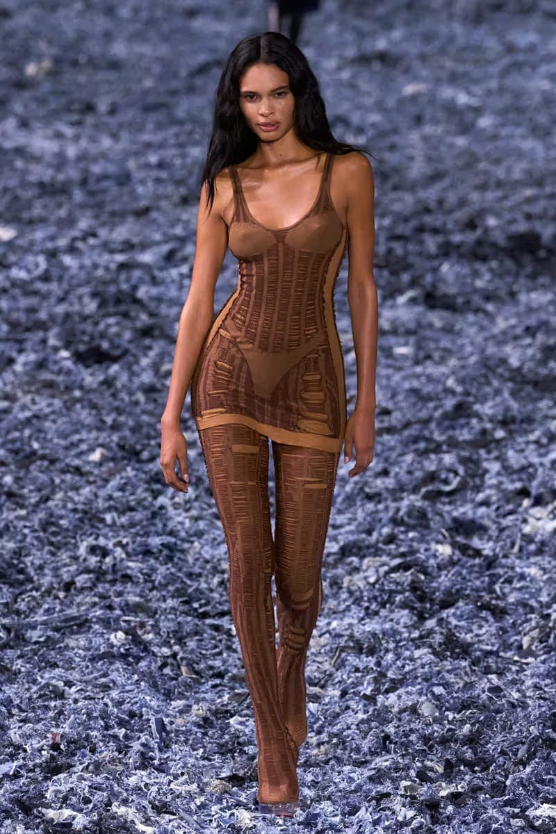 Glenn Martens 执掌 Diesel 2025 春夏系列大秀登场