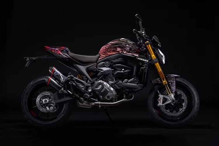 Ducati 攜手《怪物獵人 Monster Hunter》推出全新聯名重機