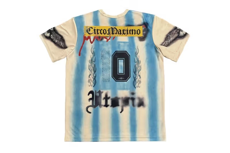 Travis Scott 推出全新《UTOPIA: CIRCUS MAXIMUS》足球衣巡演周邊商品