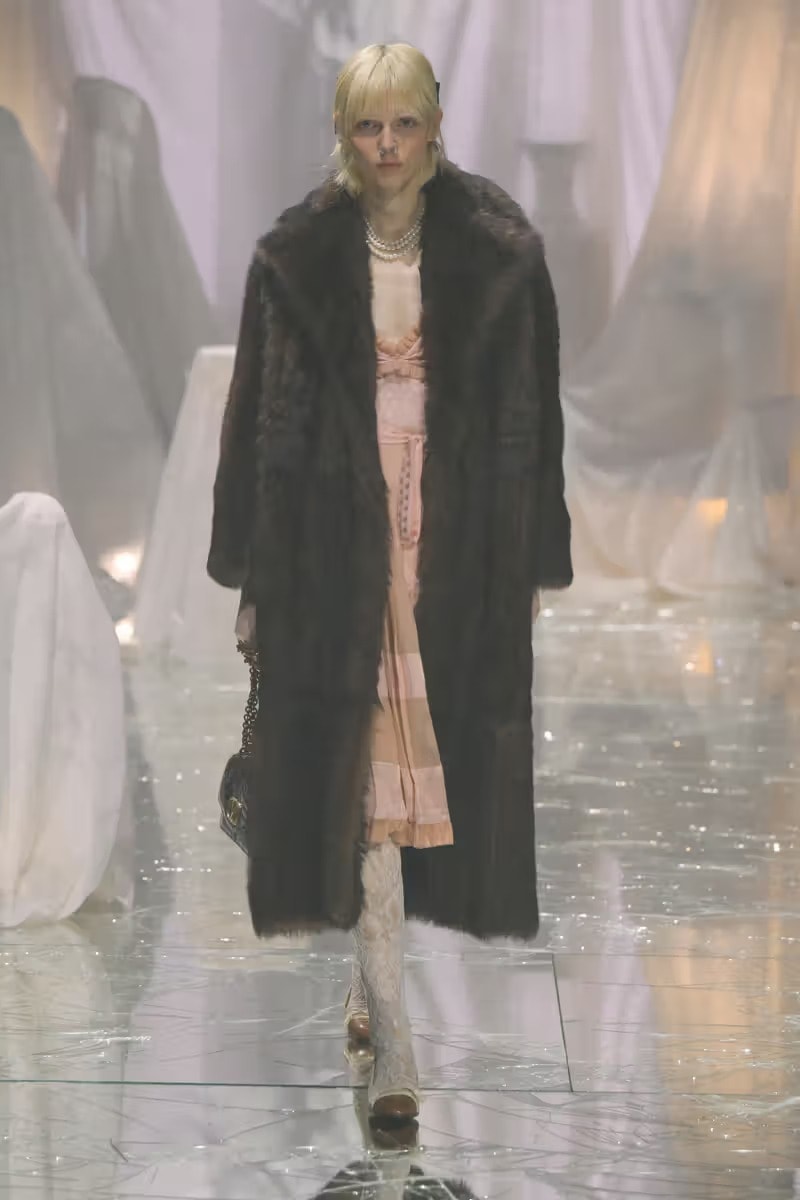 VALENTINO 2025 春夏系列大秀登場