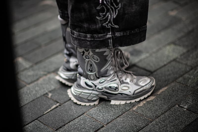 Street Style: 2025 春夏上海时装周街头鞋款趋势