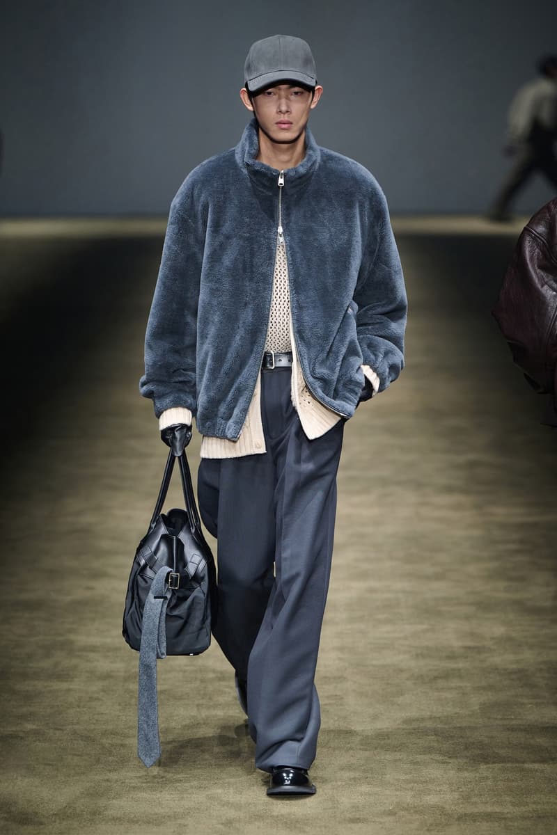 JACK & JONES 于上海举办 2024「生而炽热」时装秀