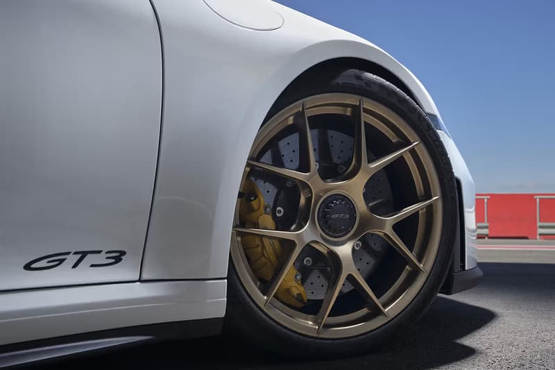 Porsche 發表全新 911 GT3 和 GT3 Touring 車型