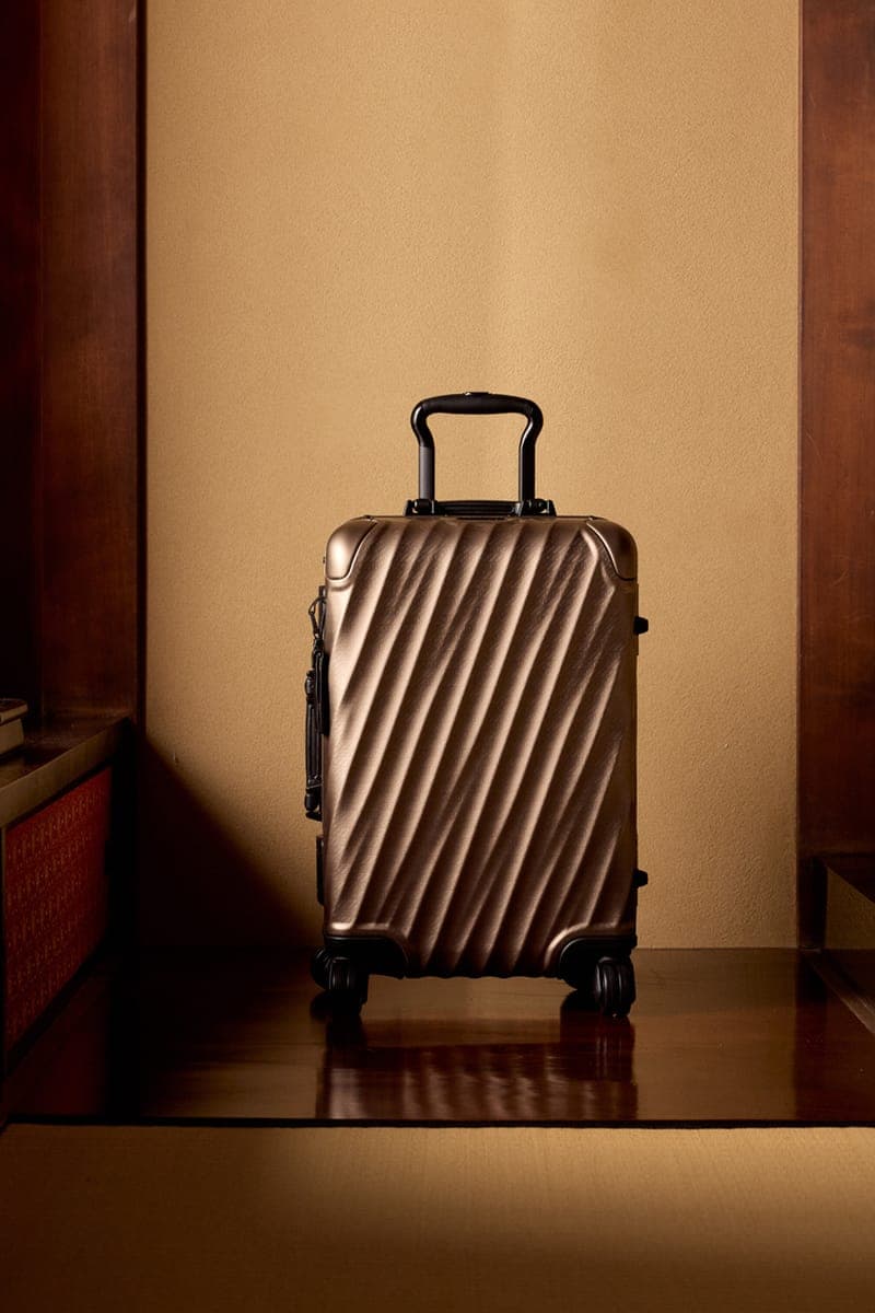 Kith 携手 TUMI 发布高端旅行箱包系列