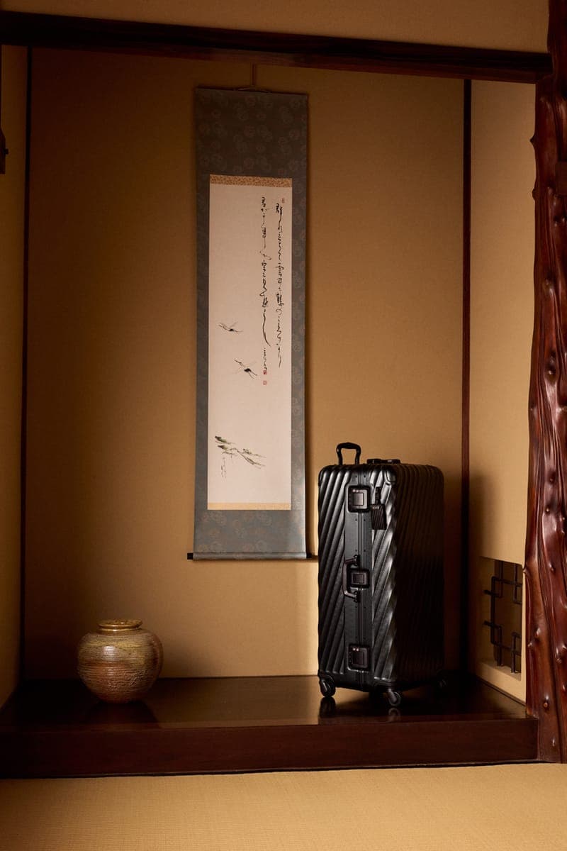 Kith 携手 TUMI 发布高端旅行箱包系列