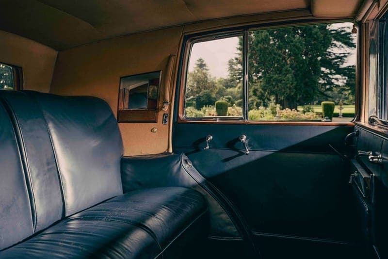 Rolls-Royce 劳斯莱斯发布幻影车型限定版本 Phantom Goldfinger