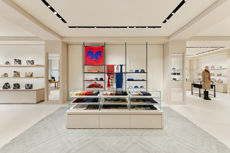 走进 Burberry 北京三里屯旗舰店 