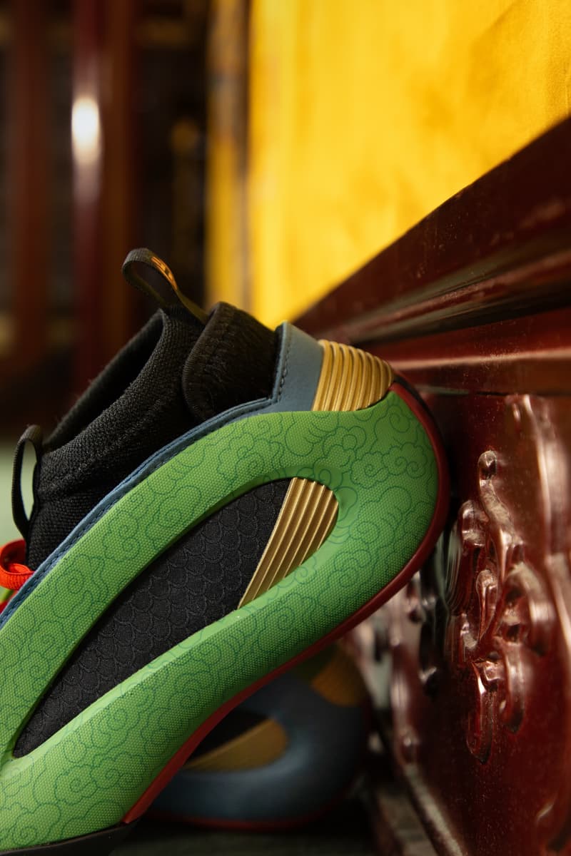 近赏 adidas HARDEN VOLUME 8「The Military God of Wealth」