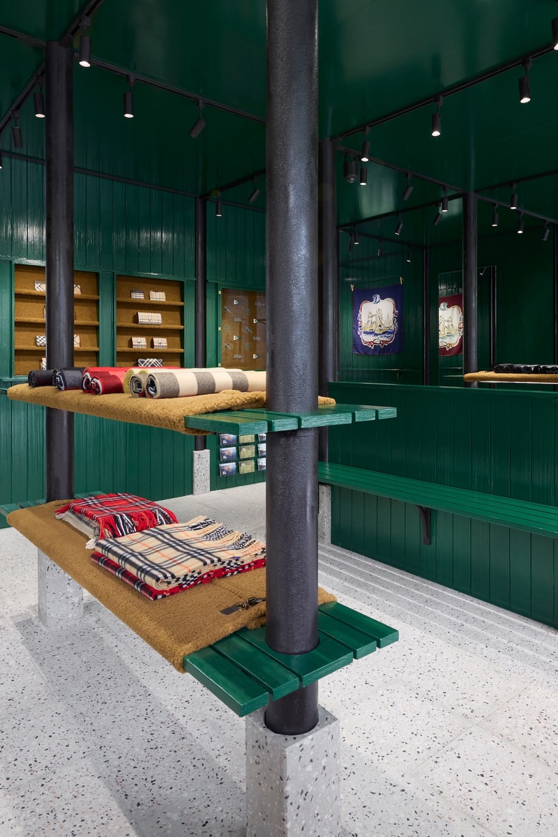 走进 Burberry 沈阳限时精品店 