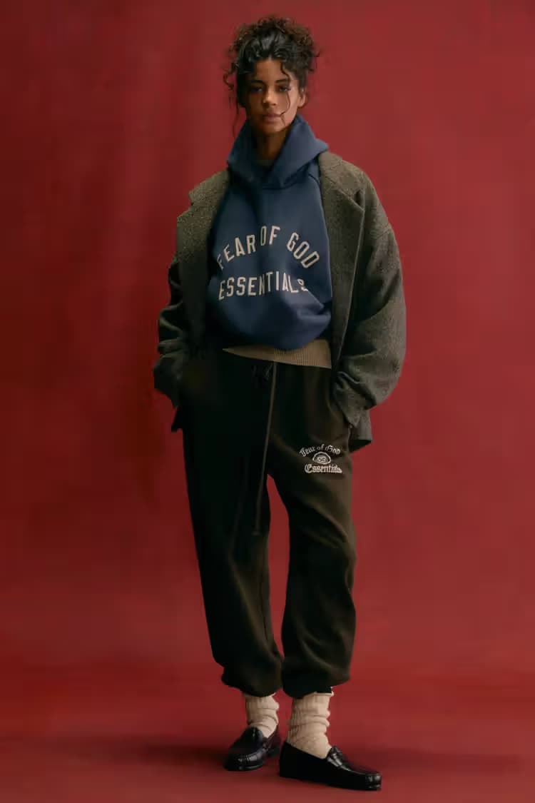 Fear of God ESSENTIALS 发布全新 2024 Holiday 系列