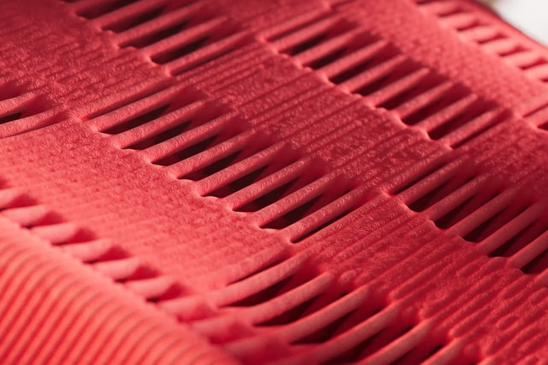 Nike 推出全新 3D 打印鞋款 Air Max 1000